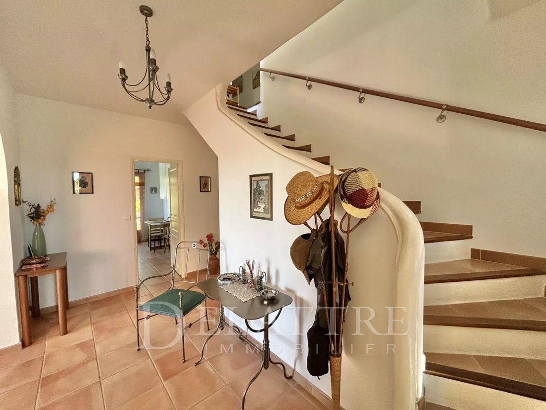 Villa in Le Rouret, Provence-Alpes-Côte d'Azur, France 5 - 16247034