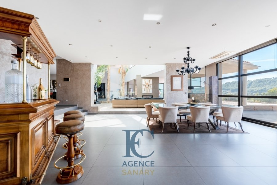 House in Saint-Cyr-sur-Mer, Provence-Alpes-Côte d'Azur, France 2 - 16245540