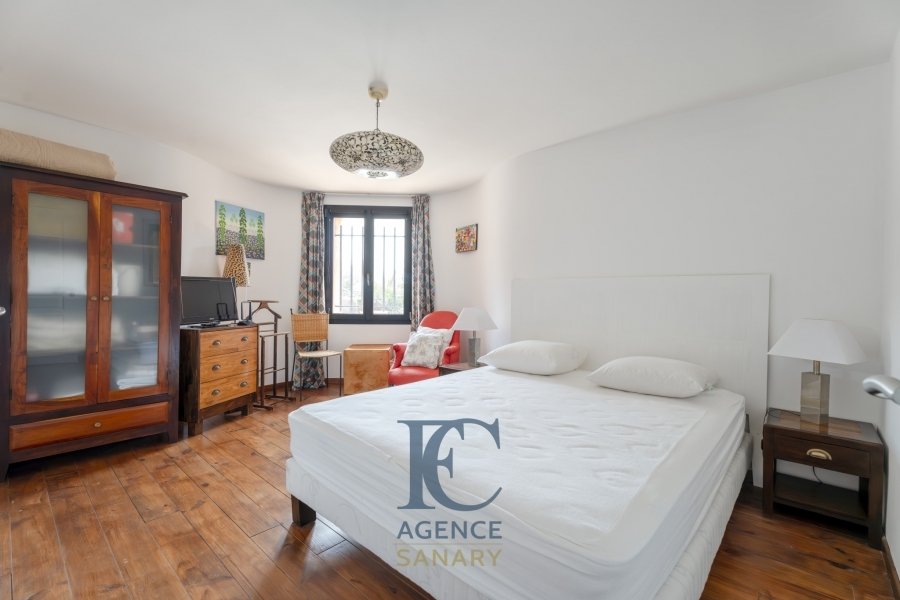 House in Bandol, Provence-Alpes-Côte d'Azur, France 4 - 16248850