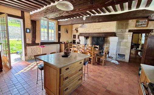 2h From Paris, In The Heart Of The Pays D’auge Area. A Listed 16th /18th Century Chateau Set In Abou