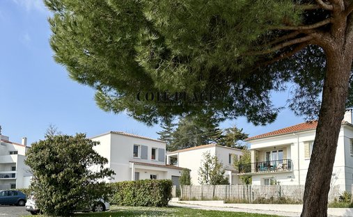 House in Saint-Georges-de-Didonne, Nouvelle-Aquitaine, France 1