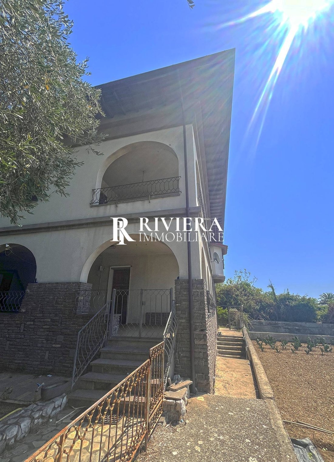 Villa in Vallecrosia, Liguria, Italy 4 - 16251283