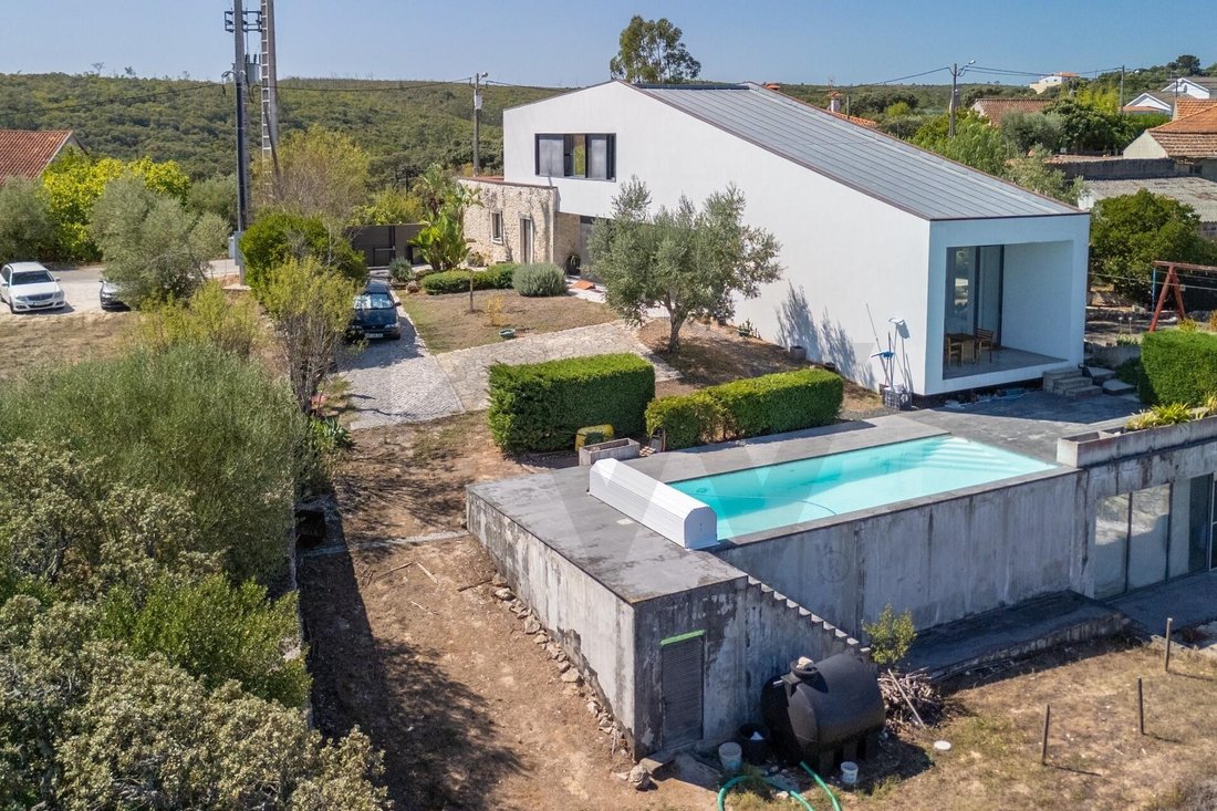 Townhouse in Atouguia, Santarem District, Portugal 2 - 16252845