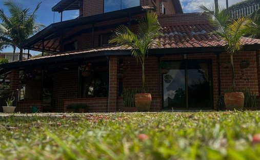 Finca a El Peñol, Dipartimento di Antioquia, Colombia 1