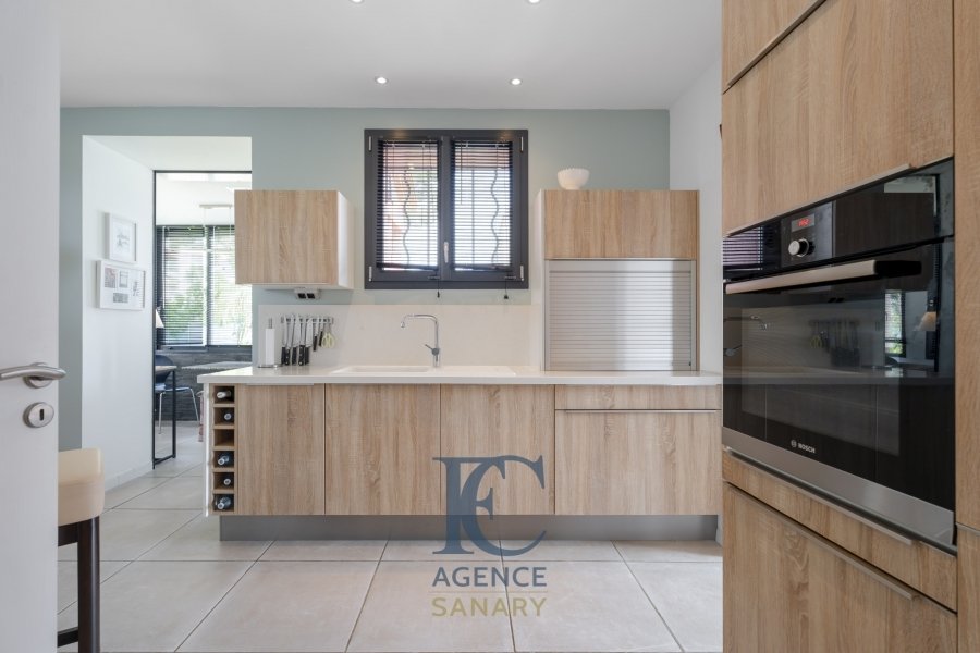 House in Bandol, Provence-Alpes-Côte d'Azur, France 3 - 16248850