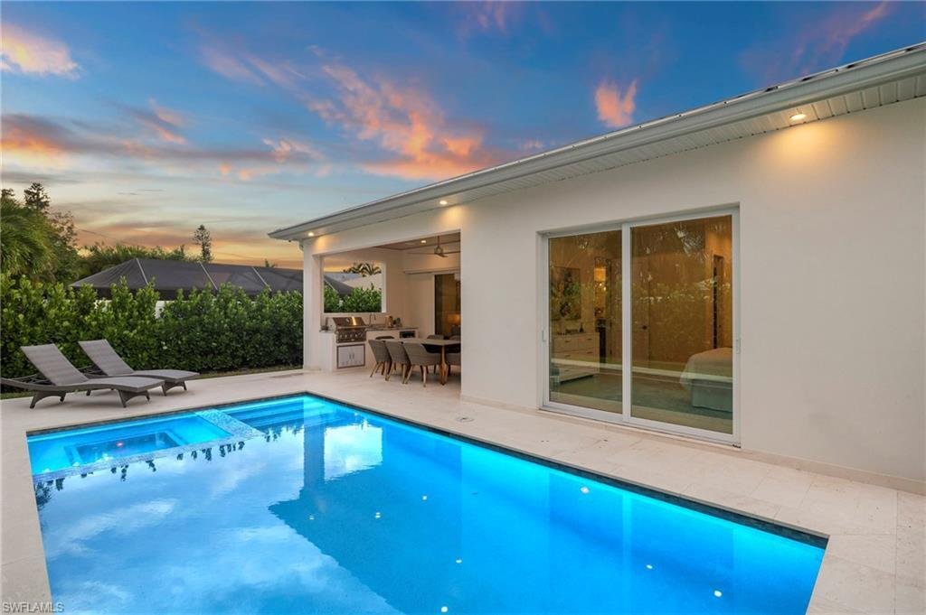 House in Naples, Florida, United States 4 - 16251805