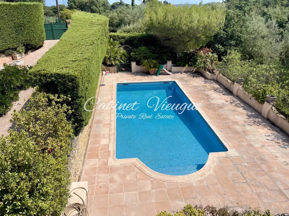 Villa in Grimaud, Provence-Alpes-Côte d'Azur, France 3 - 16246494