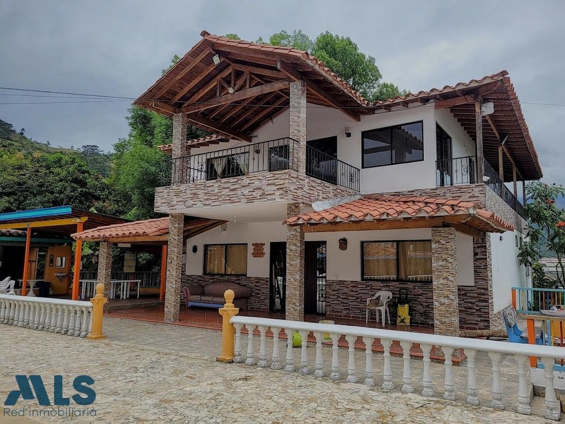 Finca in Girardota, Antioquia, Colombia 4 - 16248691