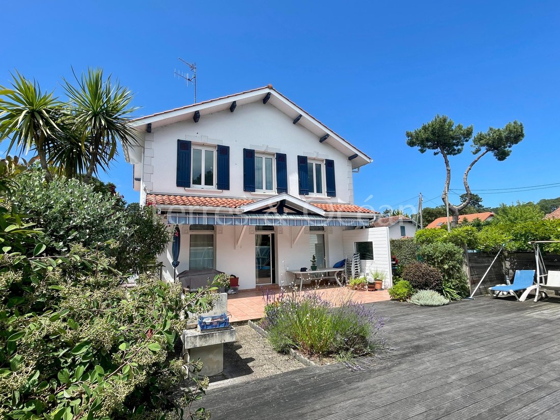 House in Soorts-Hossegor, Nouvelle-Aquitaine, France 2 - 16247612