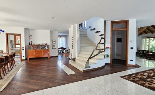 Villa a Caravaggio, Lombardia, Italia 1