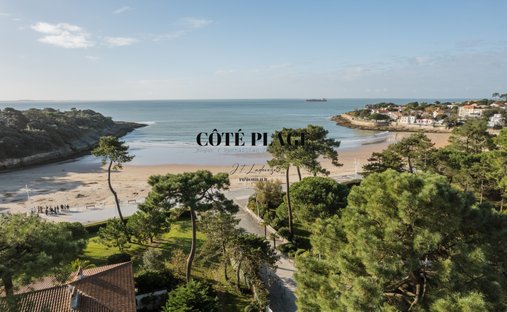 House in Vaux-sur-Mer, Nouvelle-Aquitaine, France 1