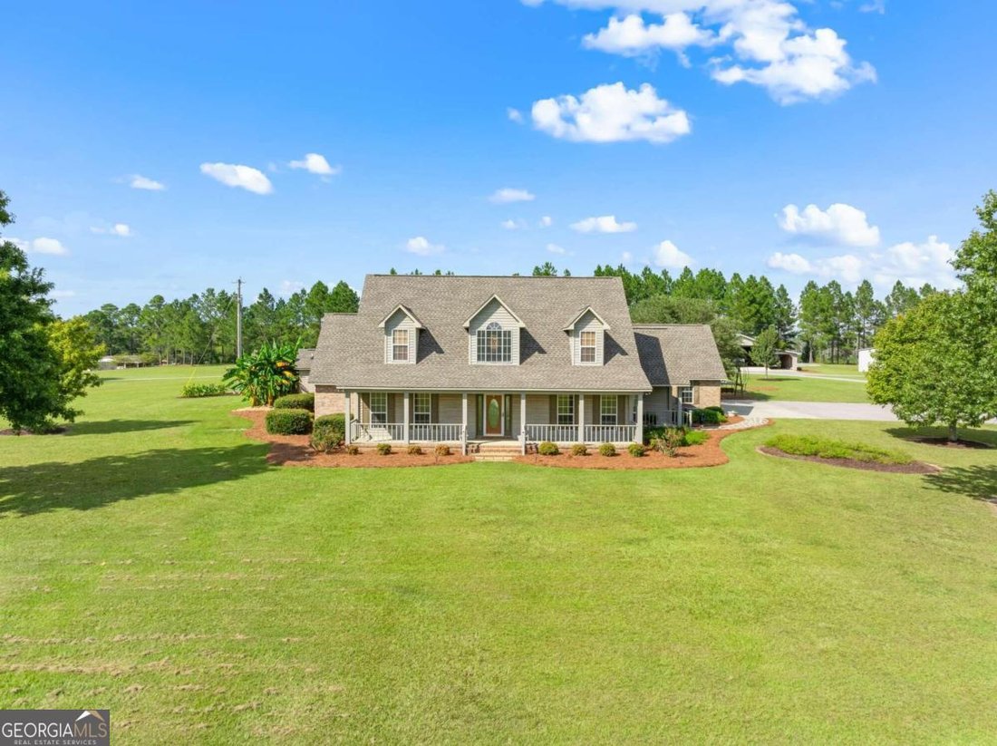 House in Lyons, Georgia, United States 5 - 16242136