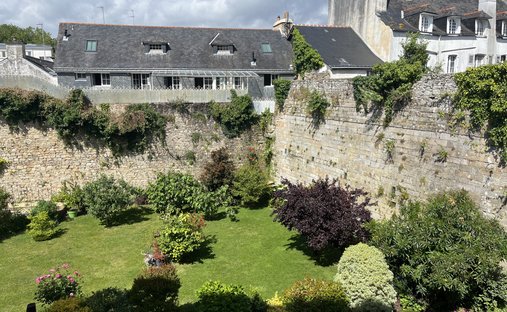 Apartment in Ouest Péri-Centre Ville, Vannes, France 1