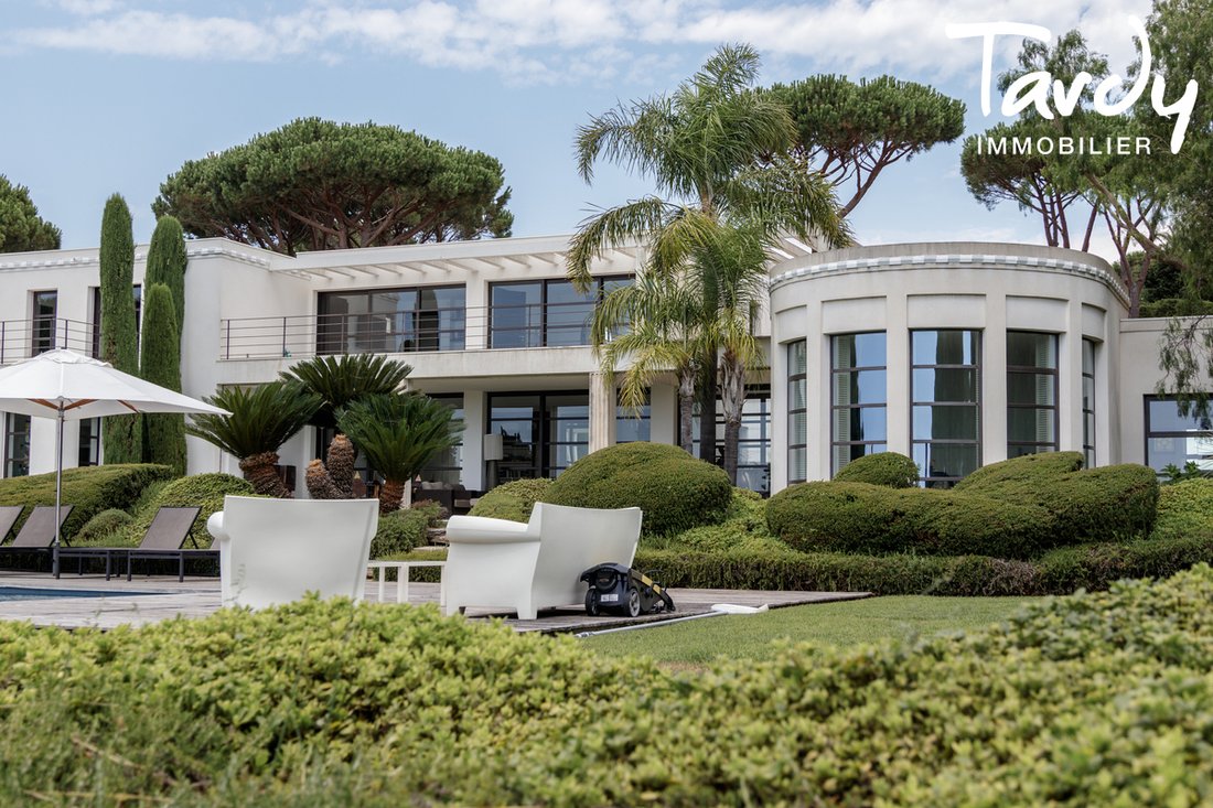 Villa in Zone Est Diffuse, Saint-Tropez, France 5 - 16249390