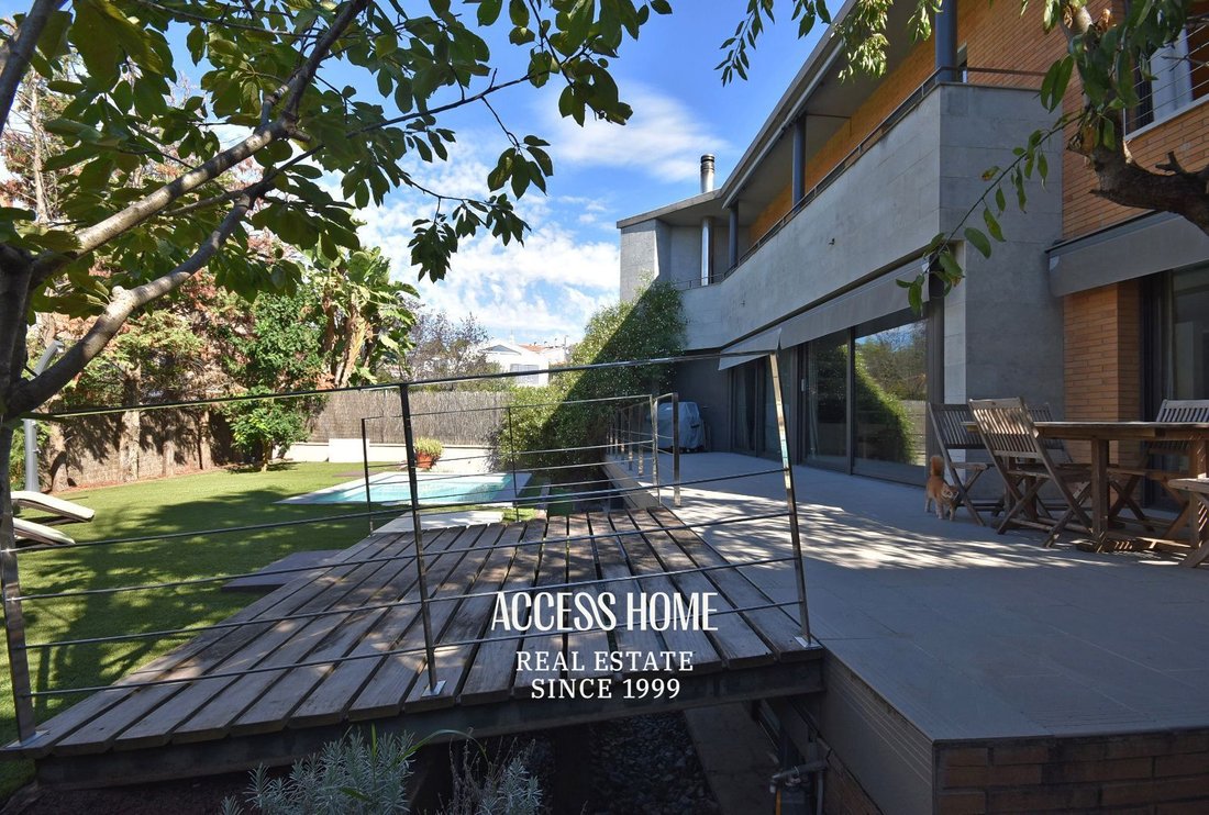 Villa in Alella, Catalonia, Spain 3 - 16247301