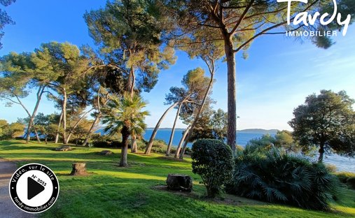 Apartamento en Centre Ville, Carqueiranne, Francia 1