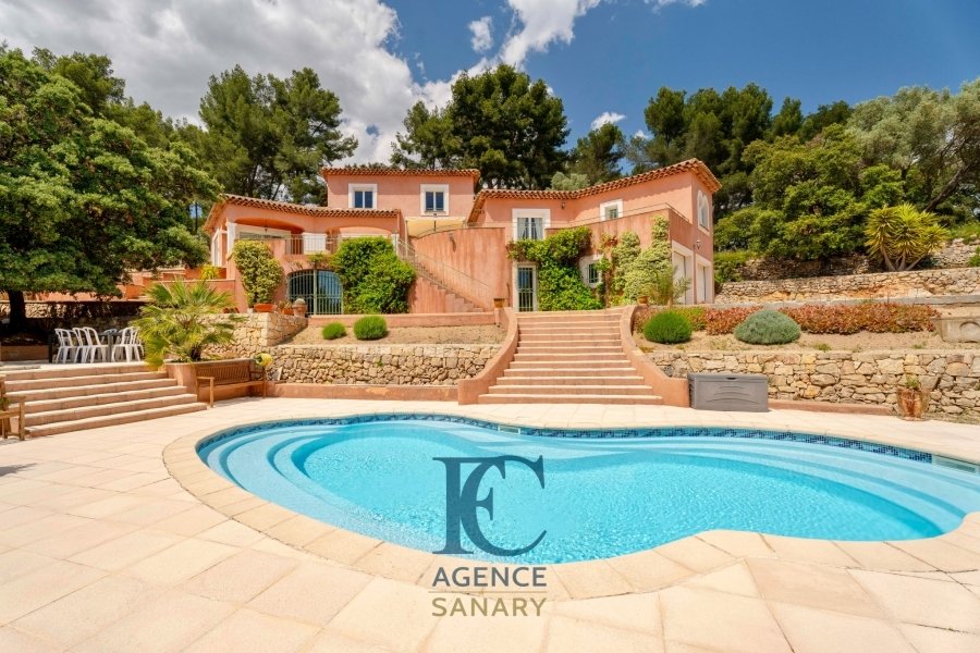 House in Bandol, Provence-Alpes-Côte d'Azur, France 1 - 16248151