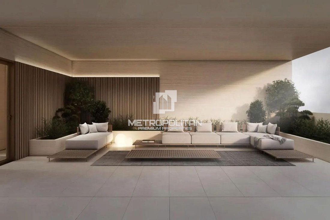 Townhouse in Hadaeq Sheikh Mohammed Bin Rashid, Dubai, United Arab Emirates 2 - 16249725