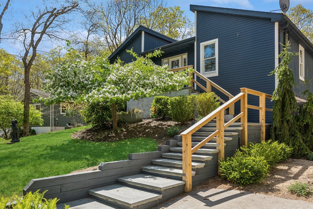 Sag Harbor, New York, United States 1 - 16251142