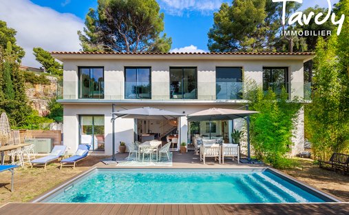 Villa in Peripherie, Cassis, France 1