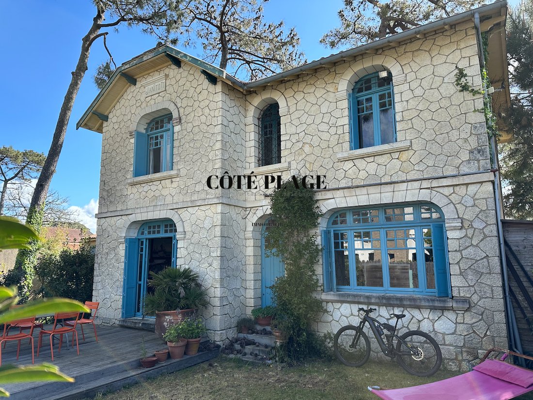 House in Saint-Palais-sur-Mer, Nouvelle-Aquitaine, France 4 - 16245625