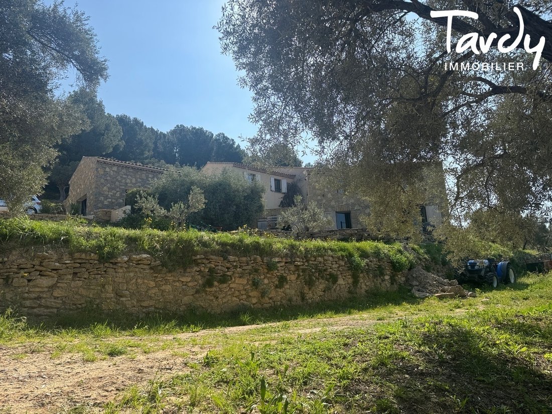 Estate in La Ciotat, Provence-Alpes-Côte d'Azur, France 4 - 16249497