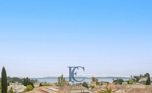 Apartment in Centre Ville, Carqueiranne, France 1
