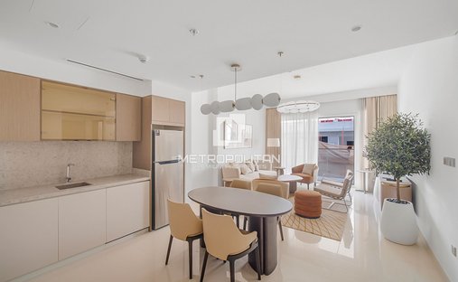 Apartment in Dubai Harbour, Dubai, United Arab Emirates 1
