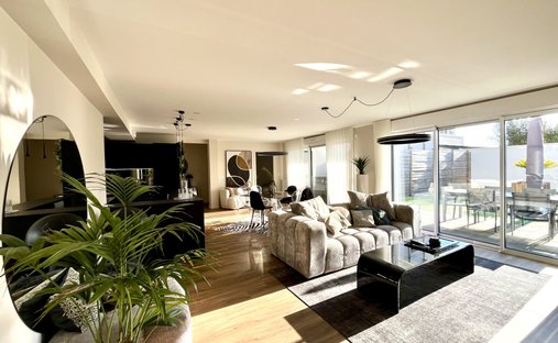 Apartment in Ouest Péri-Centre Ville, Vannes, France 1
