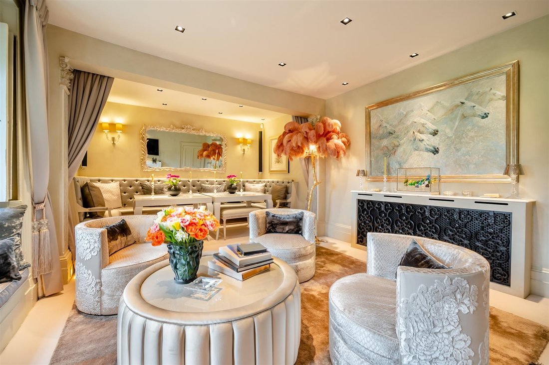 Country House in North Crawley, England, United Kingdom 4 - 16250818