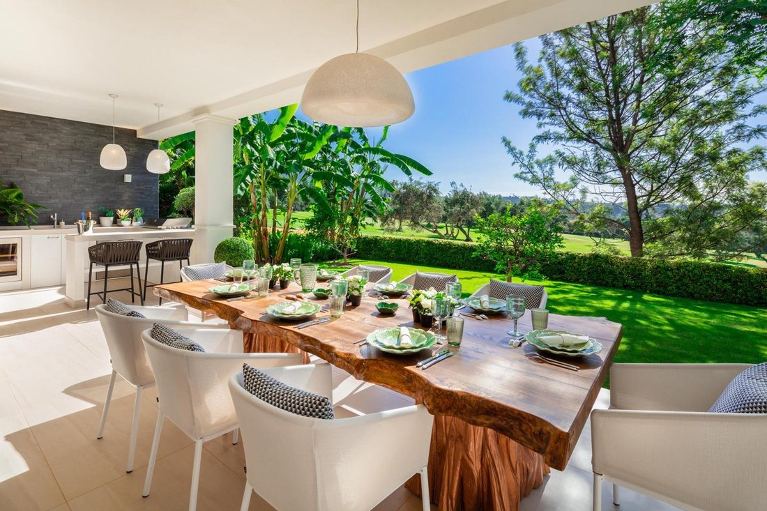 Villa in Nueva Andalucia, Marbella, Spain 4 - 16248520
