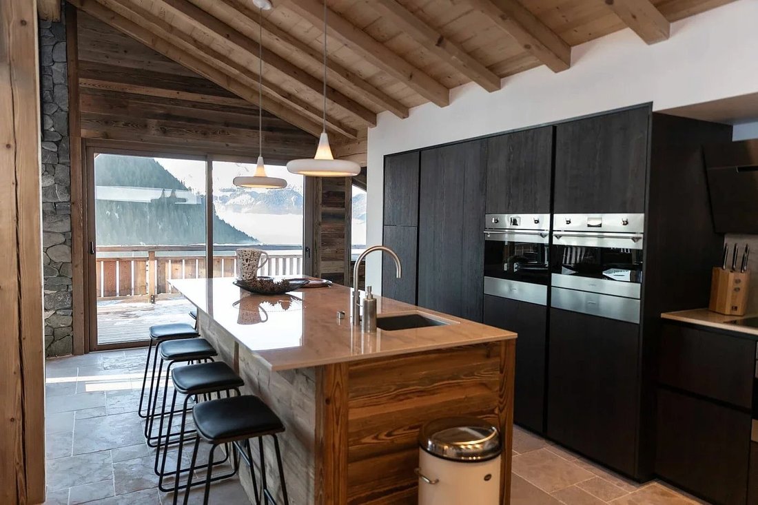 Chalet in Châtel, Auvergne-Rhône-Alpes, France 5 - 16247000