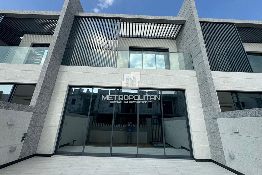 Townhouse in Al Furjan, Dubai, United Arab Emirates 1 - 16249633
