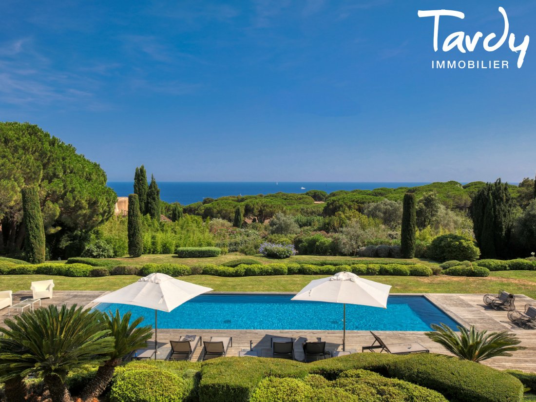 Villa in Ramatuelle, Provence-Alpes-Côte d'Azur, France 2 - 16249470