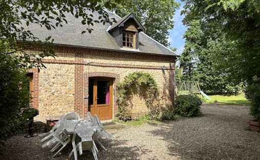 Castle for Sale in Étretat, Normandy, France