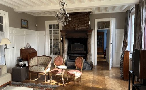 Castle for Sale in Saint-Valery-en-Caux, Normandy, France