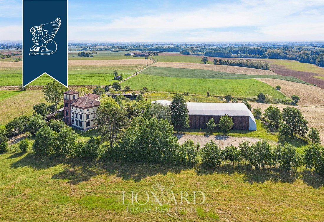 A 17th-Century Monferrato Castle Where Time Rides on Gilded Hooves