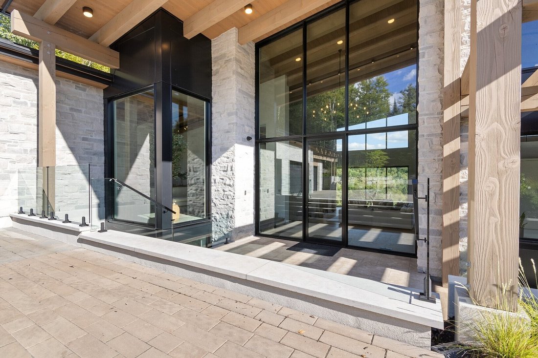 House in Ivry-sur-le-Lac, Quebec, Canada 5 - 16153963