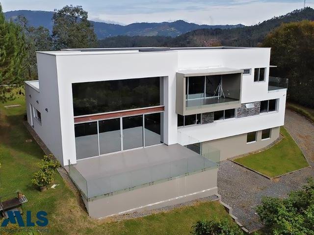 Finca in Medellín, Antioquia, Colombia 4 - 16249062