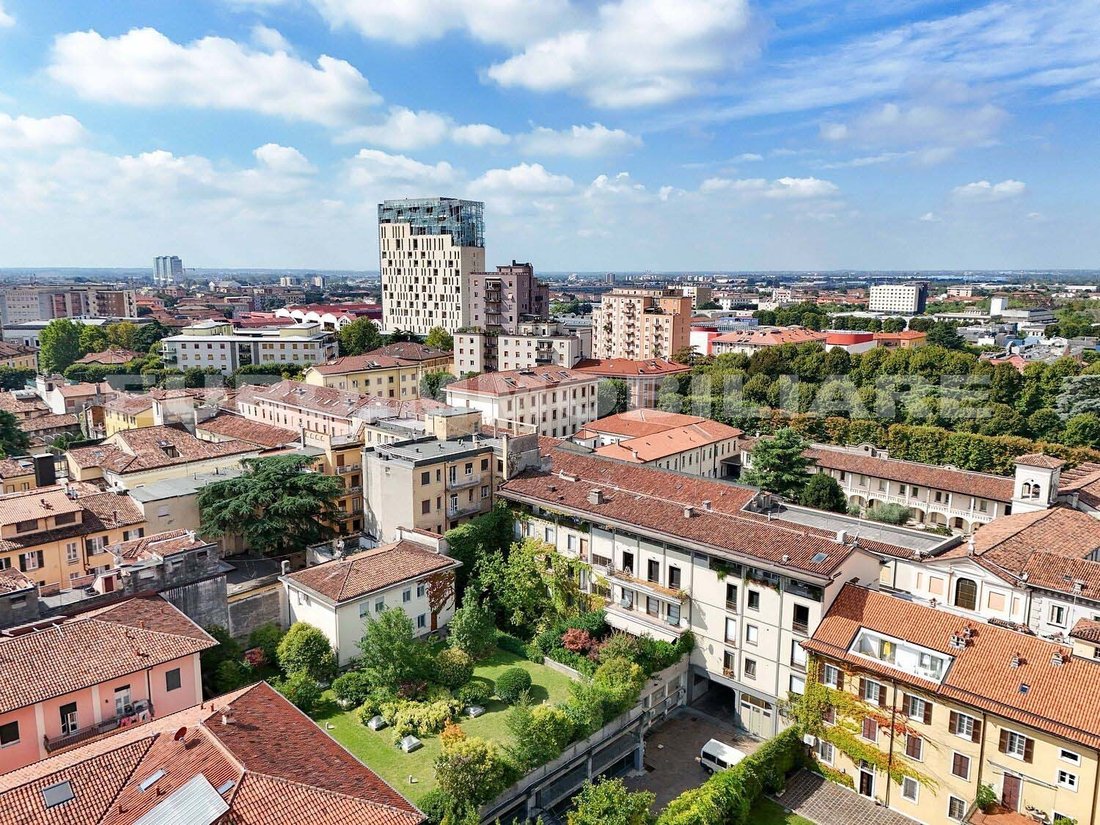Apartment in Historic Center, Brescia, Lombardy 4 - 16243007