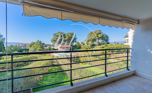 Apartment in Le Dramont-Agay-Anthéor-Le Trayas, Saint-Raphaël, France 1