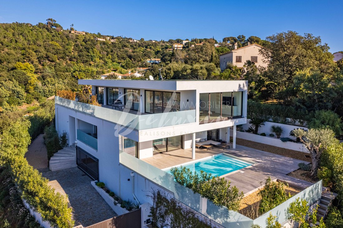 House in Les Issambres, Roquebrune-sur-Argens, France 1 - 16247383