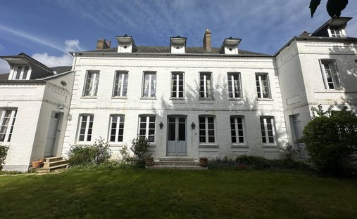 Castle for Sale in Saint-Valery-en-Caux, Normandy, France