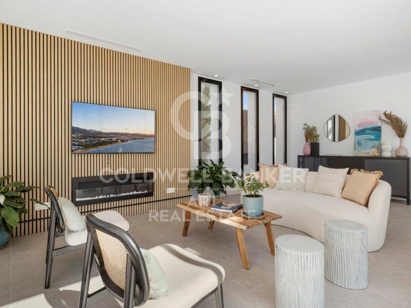 House in Elviria-Cabopino, Marbella, Spain 2 - 16250566