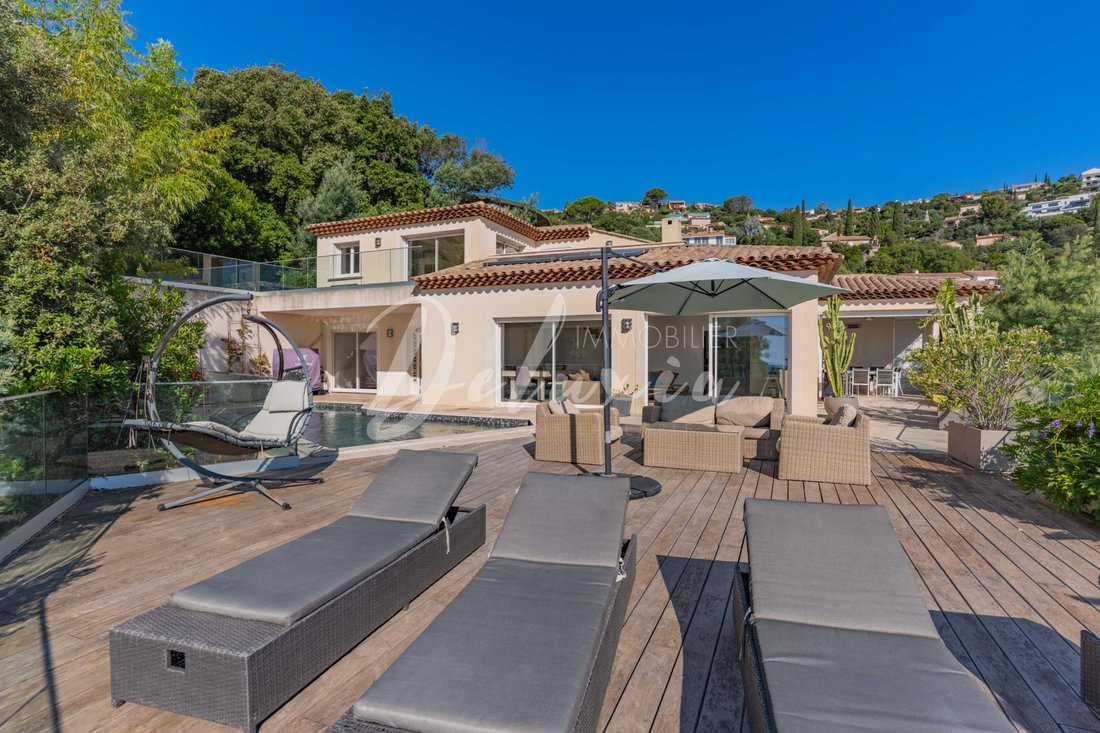 Villa in Les Issambres, Roquebrune-sur-Argens, France 4 - 16246878