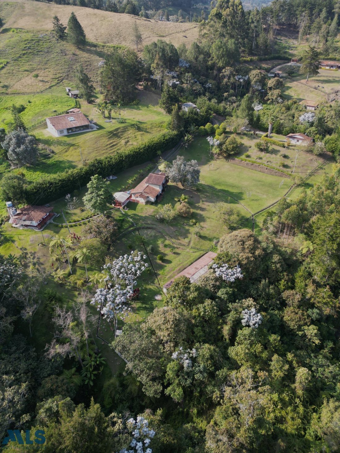 Finca in El Tablazo, Antioquia, Colombia 4 - 16249075