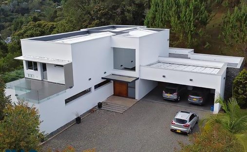 Finca in Medellín, Antioquia, Colombia 1