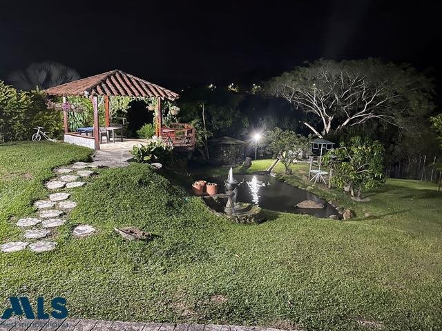 Finca in Medellín, Antioquia, Colombia 3 - 16249028