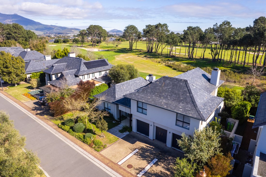 House in Paarl, Groenvlei, Western Cape 3 - 16252857
