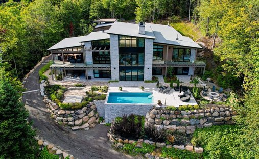 Maison à Ivry-sur-le-Lac, Québec, Canada 1